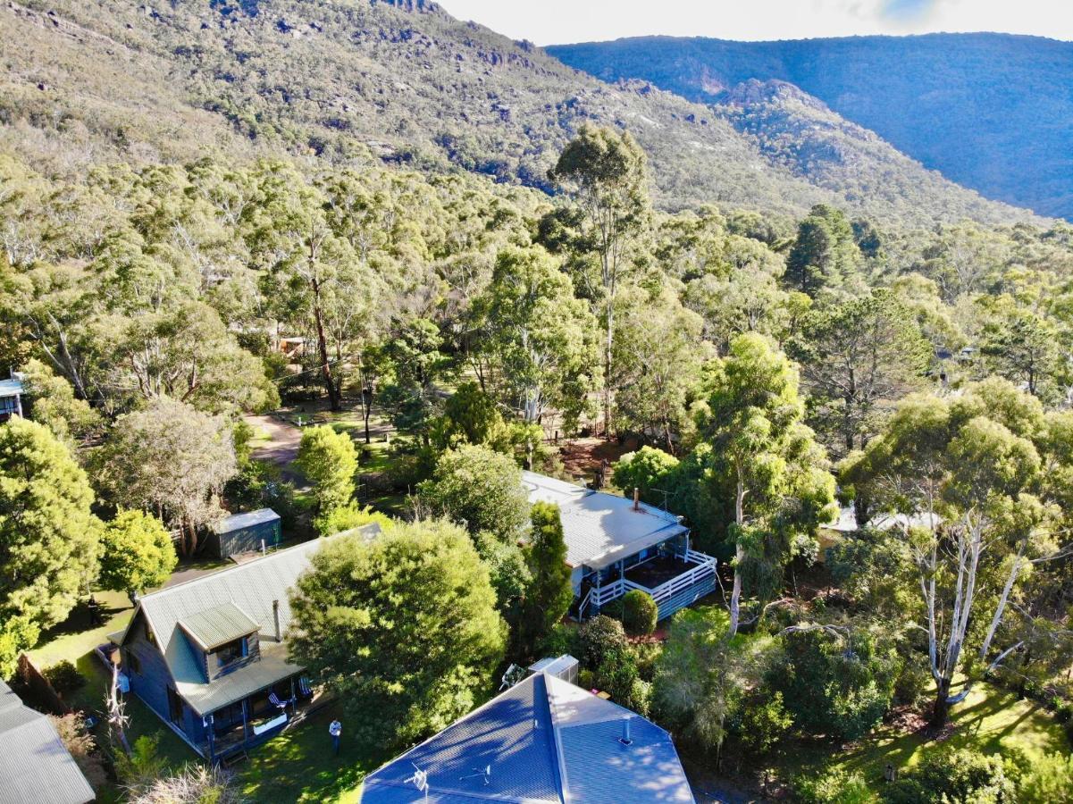 Villa Cedar Country Retreat Halls Gap Exterior foto